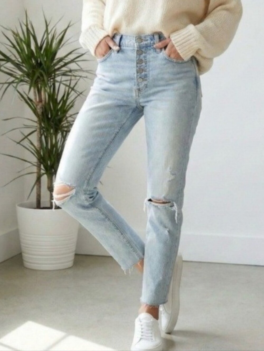 Denim Forum The Yoko High Rise Slim | 26 | Light Blue